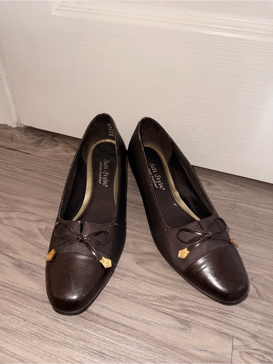 Soft Style Shoes - Soft Style Women’s Dark Brown Bow-Trim Loafers with Gold Accents